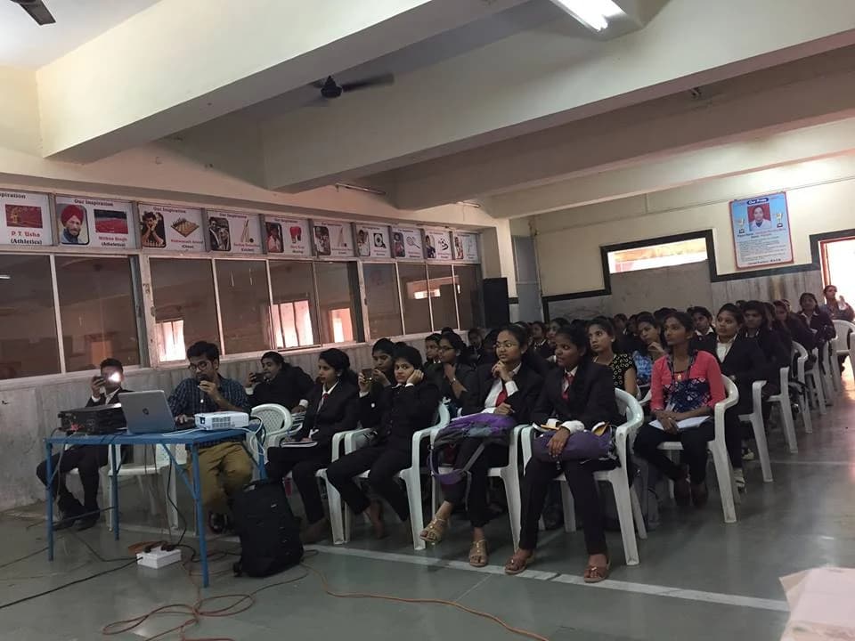 Workshop session at Pragati College